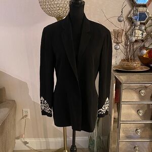 Future ozbek made in Italy Elegant Jacket with Embroidered Details size 8